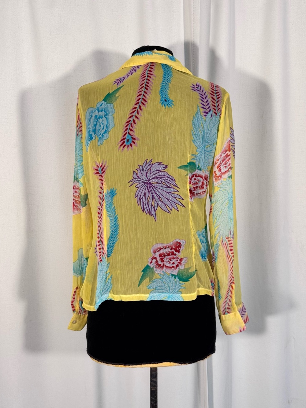 Vintage H.I.T. Yellow Sheer Floral Button-Up Blouse - Picture 2 of 9